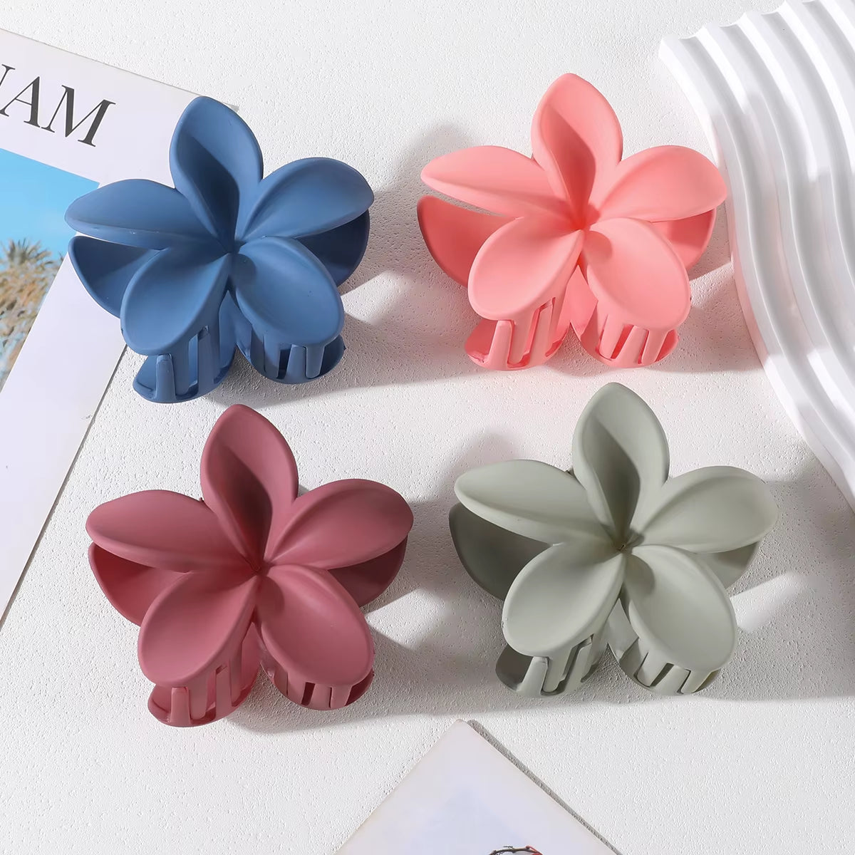 2/4PCS Fashion Women Flower Hair Clips Vacation Bohemia Egg Flower Hair Clips Barrettes Girls Large Hairpins Hair Accessories