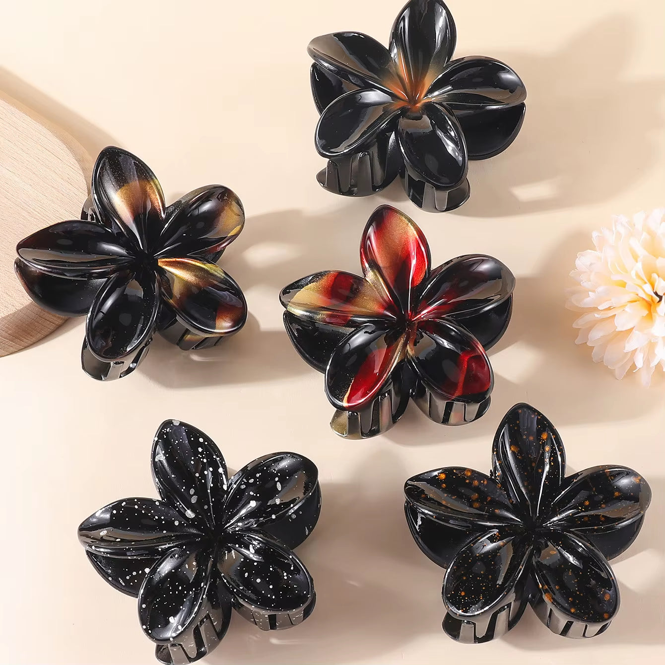 2/4PCS Fashion Women Flower Hair Clips Vacation Bohemia Egg Flower Hair Clips Barrettes Girls Large Hairpins Hair Accessories